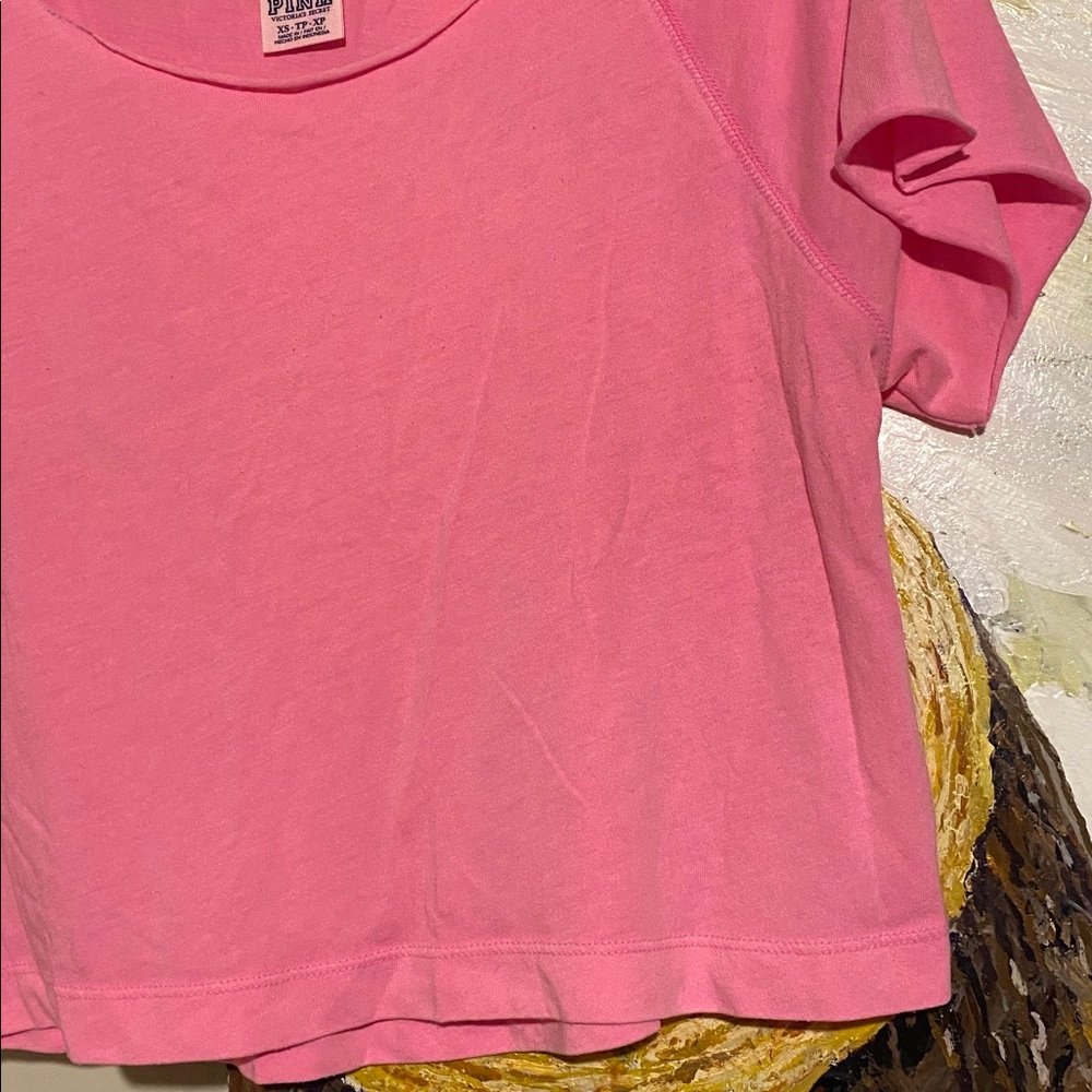 VS Pink Cropped Shirt - Picture 4 of 5